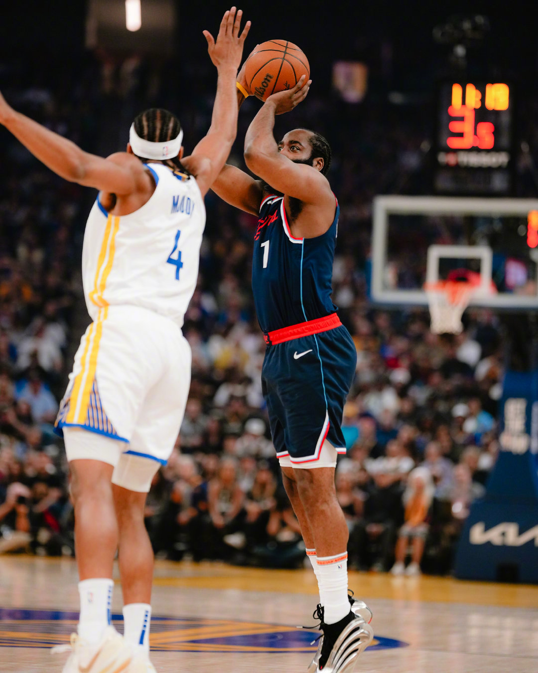 开云体育-哈登连续十二场比赛得分超过回归赛场，加拿大队挑战极限！的简单介绍